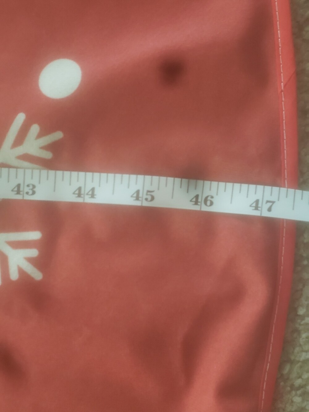 Red Nutcracker Tree Skirt - Festive Holiday Decor - Picture 5 of 5